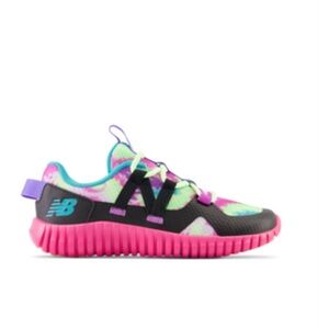 New Balance Playgruv v2 Bungee in Neon Pink and Black Sneakers-Size 7